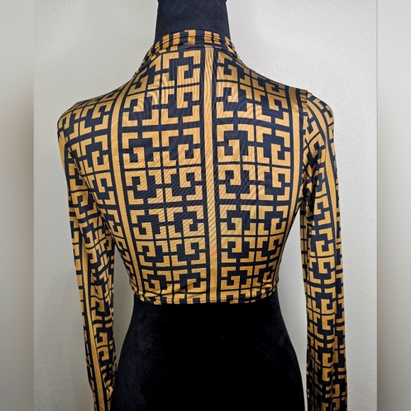 Fashion Nova - Women's Swim Top/Blouse - Designer Inspired- S - Picture 2 of 3